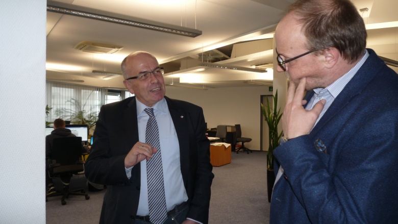 Walter Kern zu Gast bei LZ - Chef vom Dienst Thorsten Engelhardt walterkernmdlundlz-chefvomdienstthorstenengelhardt_p1080961